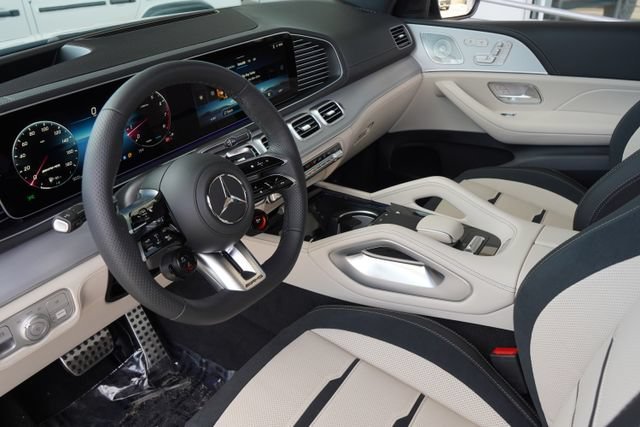 New 2026 MANUFAKTUR Moonlight White Metallic Mercedes-Benz AMG® GLE 53 4MATIC+ Coupe image 43