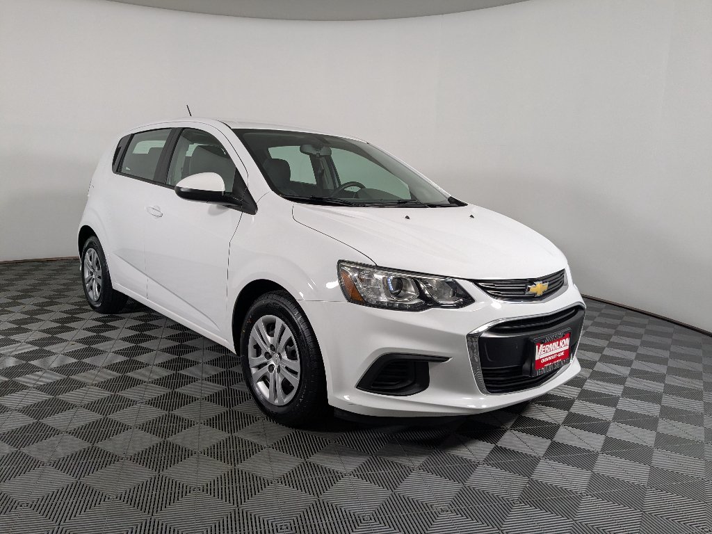 Used 2018 Chevrolet Sonic 1FL with VIN 1G1JG6SH2J4112629 for sale in Tilton, IL