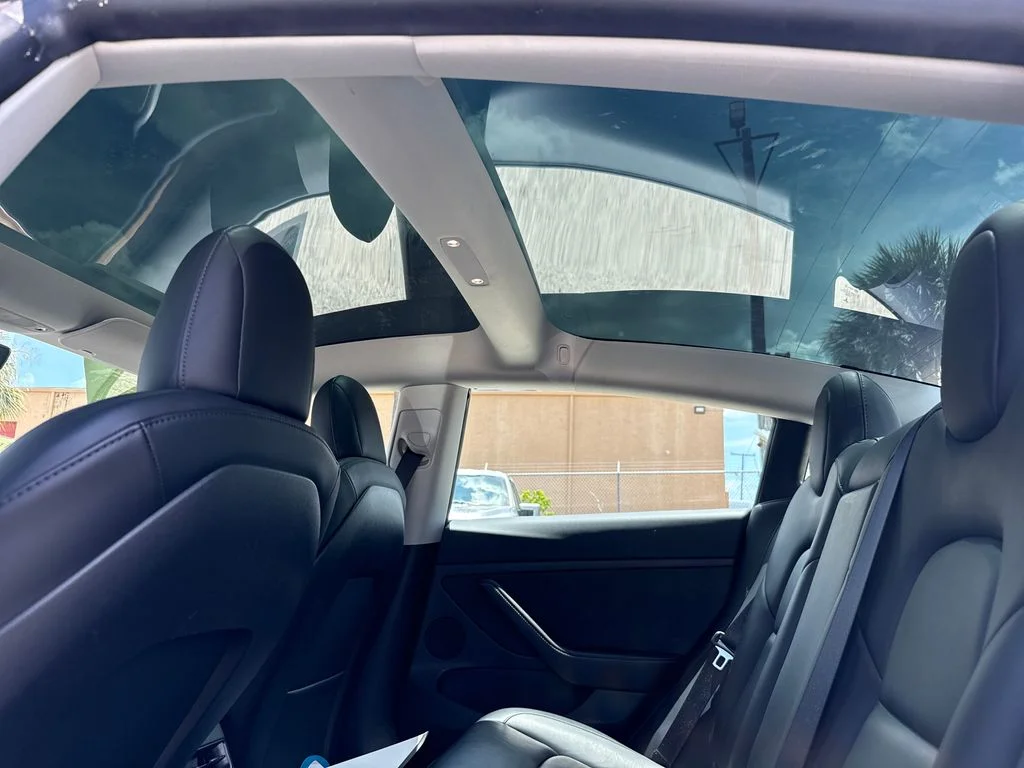 Used 2022  Tesla Long Range image 7