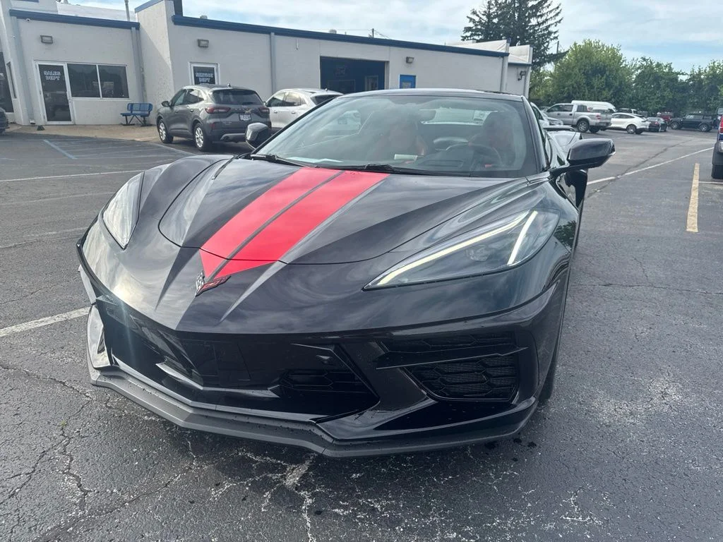 Used 2021 Black Chevrolet Stingray image 43