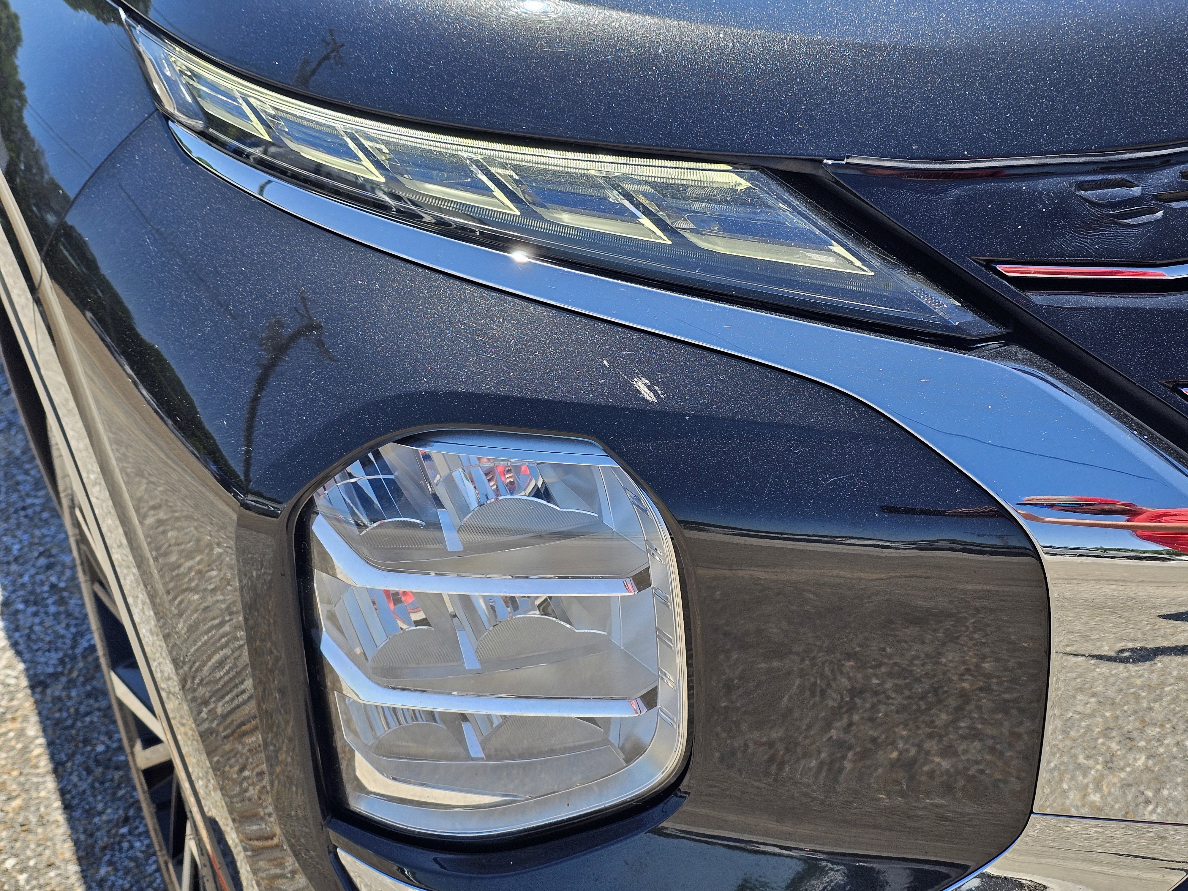 Used 2022 Black Diamond Mitsubishi SE Launch Edition image 4