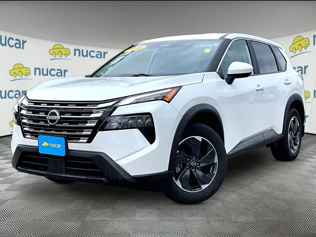 Used 2024 White Nissan SV image 3