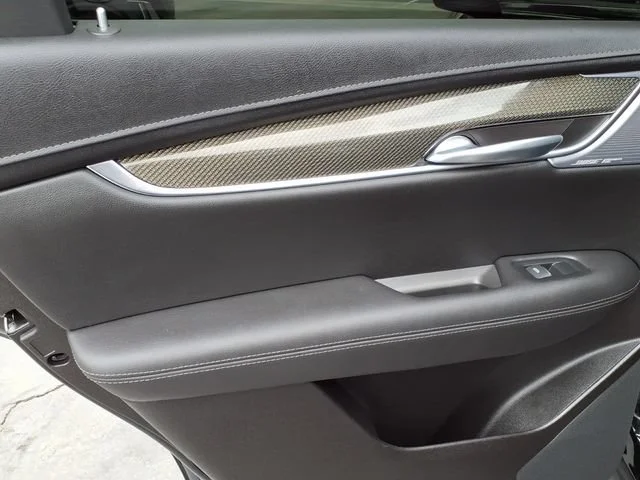 Used 2022 STELLAR BLACK METALLIC Cadillac AWD Sport image 10