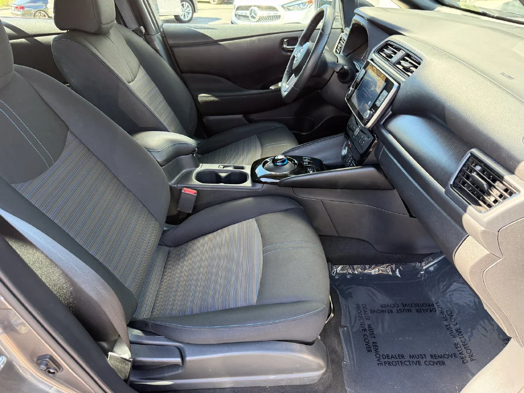 Used 2024 Gray Nissan SV PLUS image 15