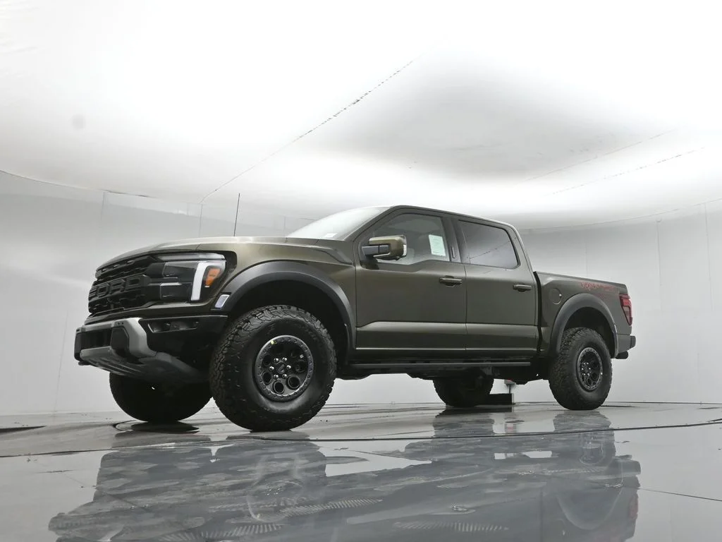 New 2026 Shelter Green Ford Raptor image 47