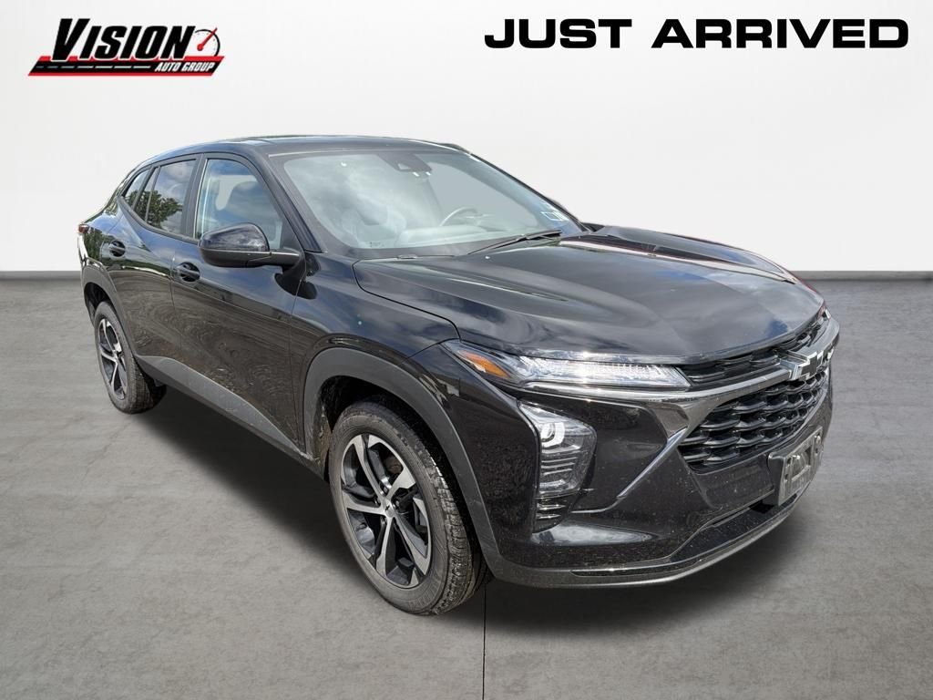 Used 2025 Black Chevrolet 1RS image 3