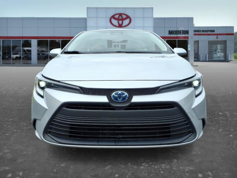 Used 2024 Classic Silver Metallic Toyota Hybrid LE image 9