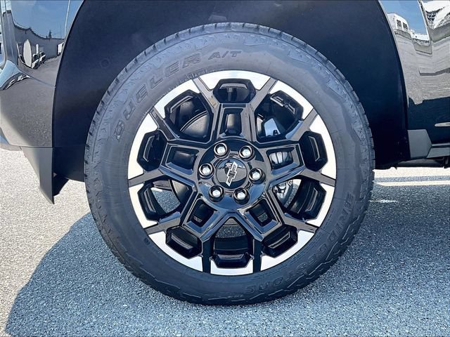 New 2026 Black Chevrolet Z71 image 7