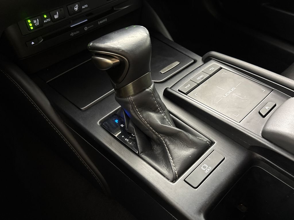 Used 2019 Black Lexus 350 image 19