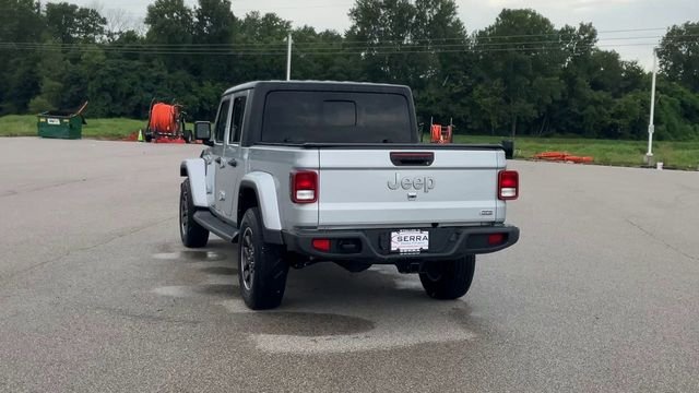 Used 2022 Silver Zynith Clearcoat Jeep Overland image 7