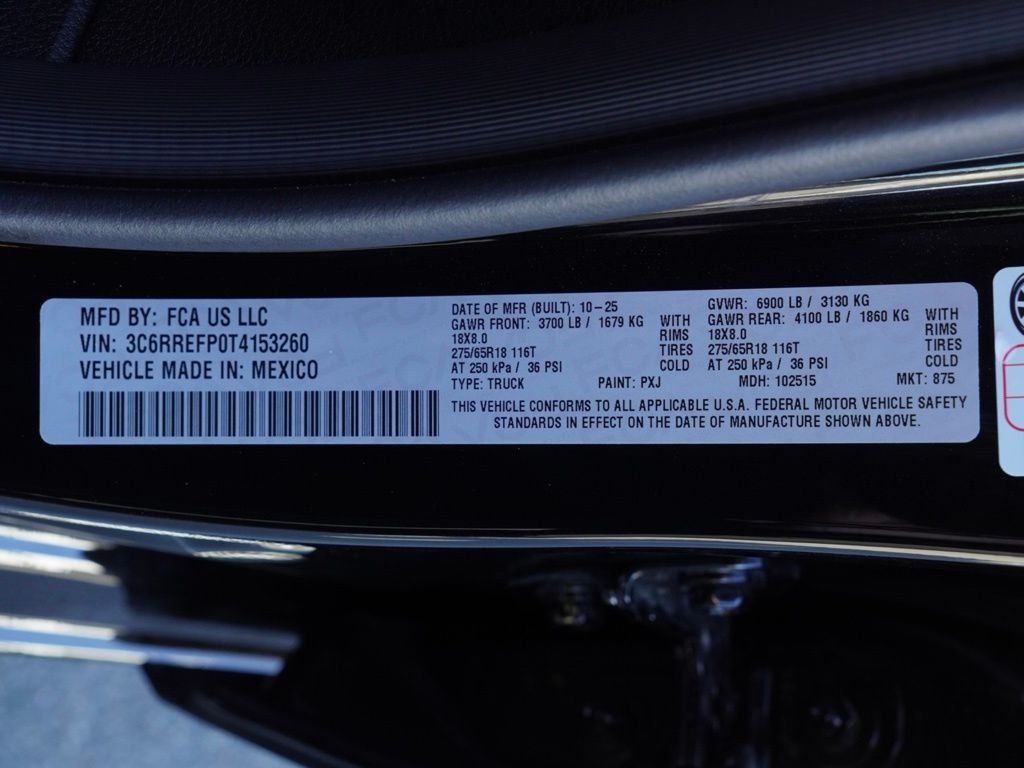 New 2026 Diamond Black Crystal Pearl-Coat Exterior Paint RAM Big Horn image 31