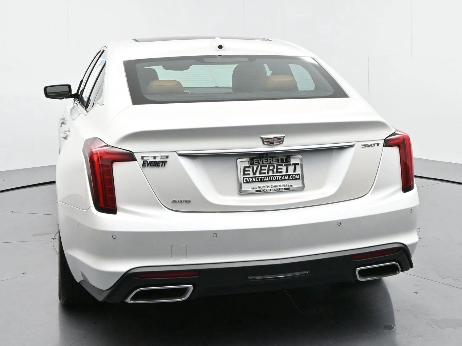 Used 2024 Crystal White Tricoat Cadillac Premium Luxury image 6