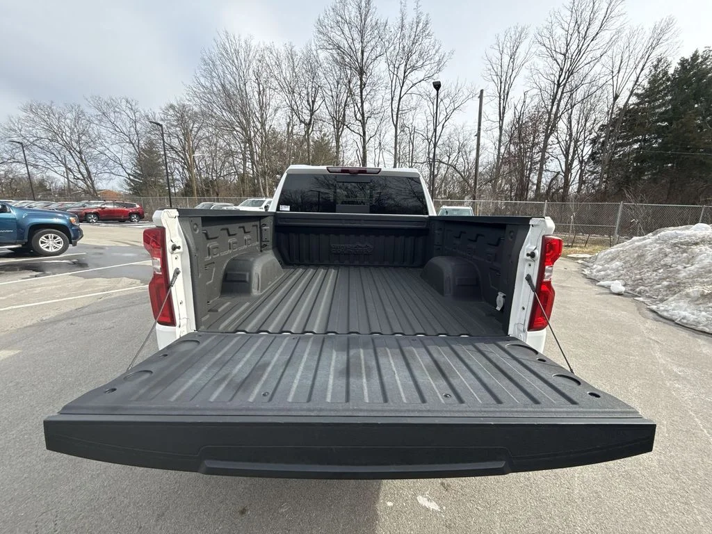 Used 2024 Beige Chevrolet High Country image 22