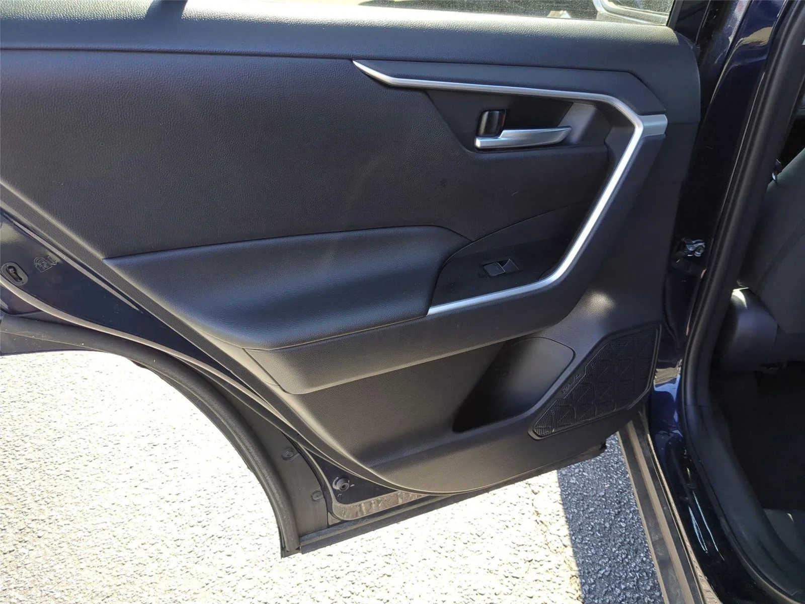 Used 2025 Blueprint Toyota Hybrid XLE image 30