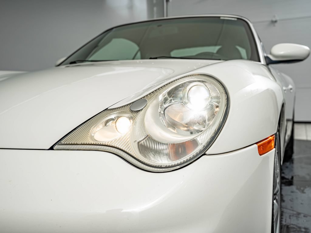 Used 2003 Carrara White Porsche Carrera image 17