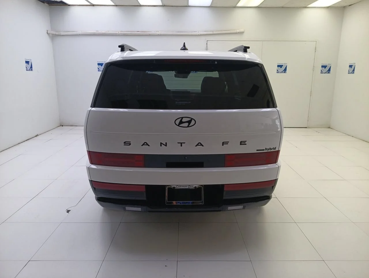 New 2026 Serenity White Hyundai Calligraphy image 7