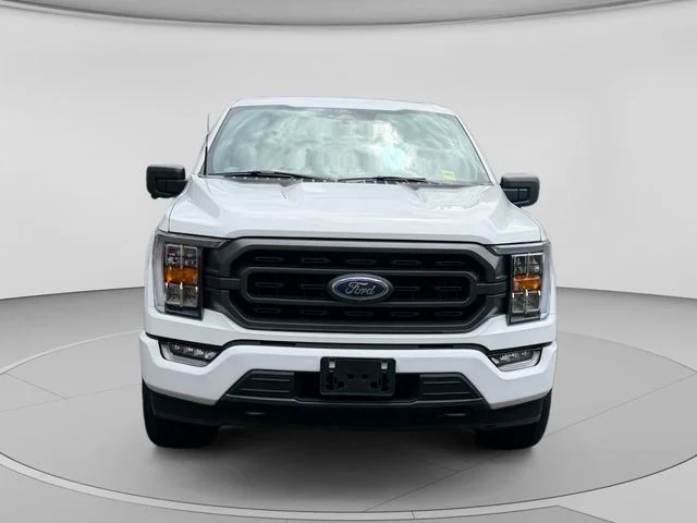 Used 2022 Oxford White Ford XLT image 8