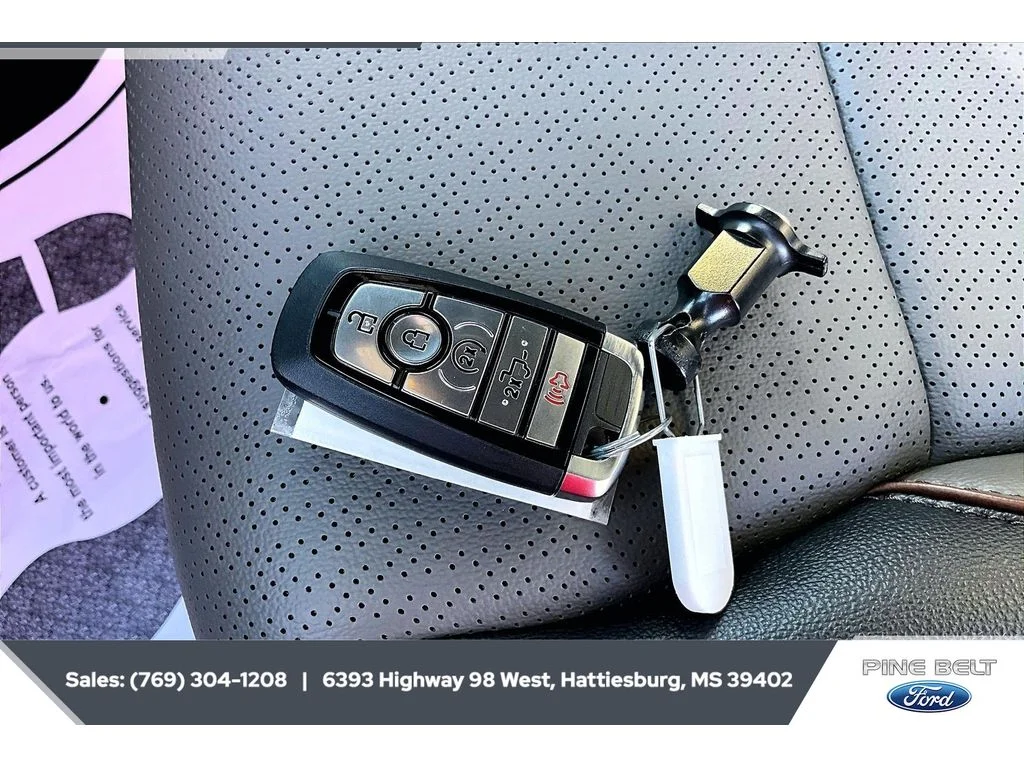 New 2026 Antimatter Blue Metallic Ford Lariat® image 9