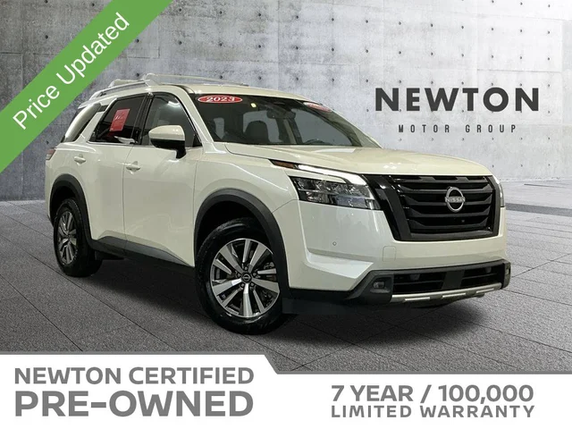 2023 Nissan Pathfinder SL