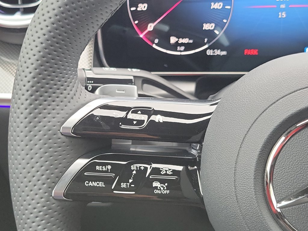 New 2027 Graphite Grey Metallic Mercedes-Benz GLC 300 image 18