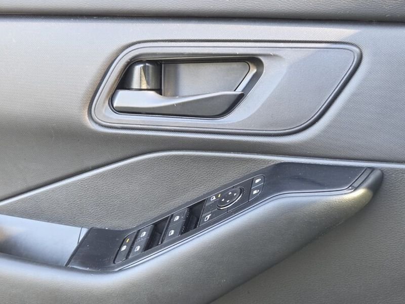 Used 2024 Brilliant Silver Metallic Nissan S image 27