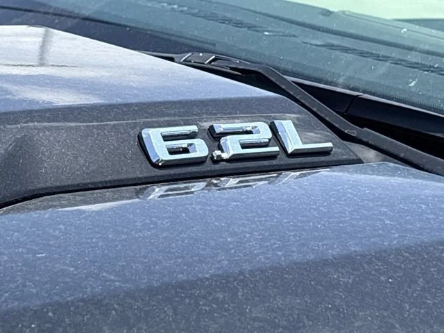 2026 Chevrolet Silverado 1500 ZR2 - Photo 11