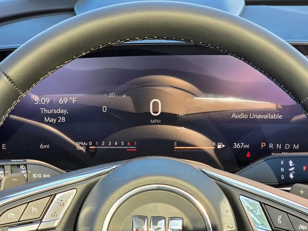 New 2026 Iridescent White Tricoat Buick Avenir image 29