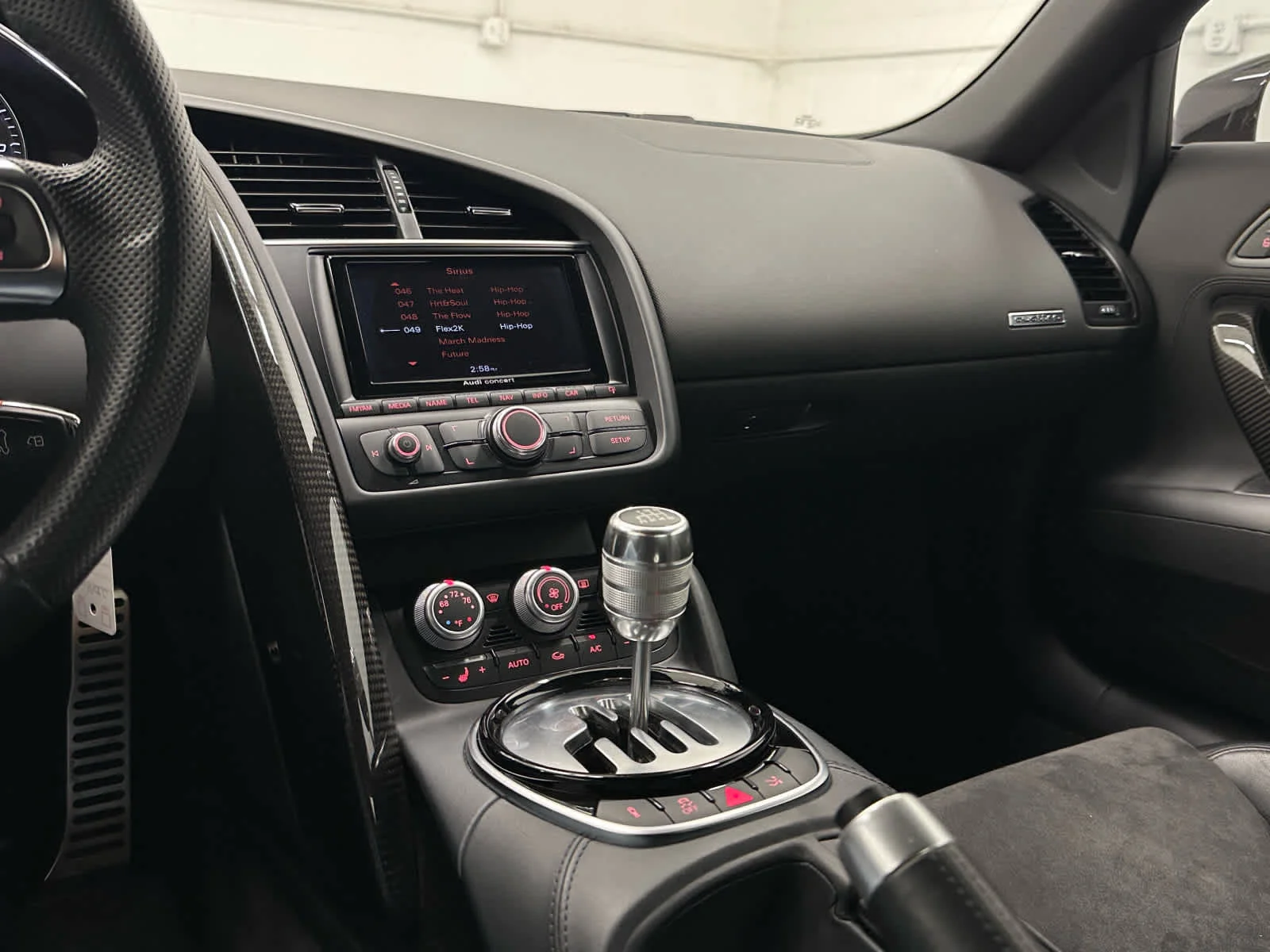 Used 2015 Ibis White Audi V8 image 22