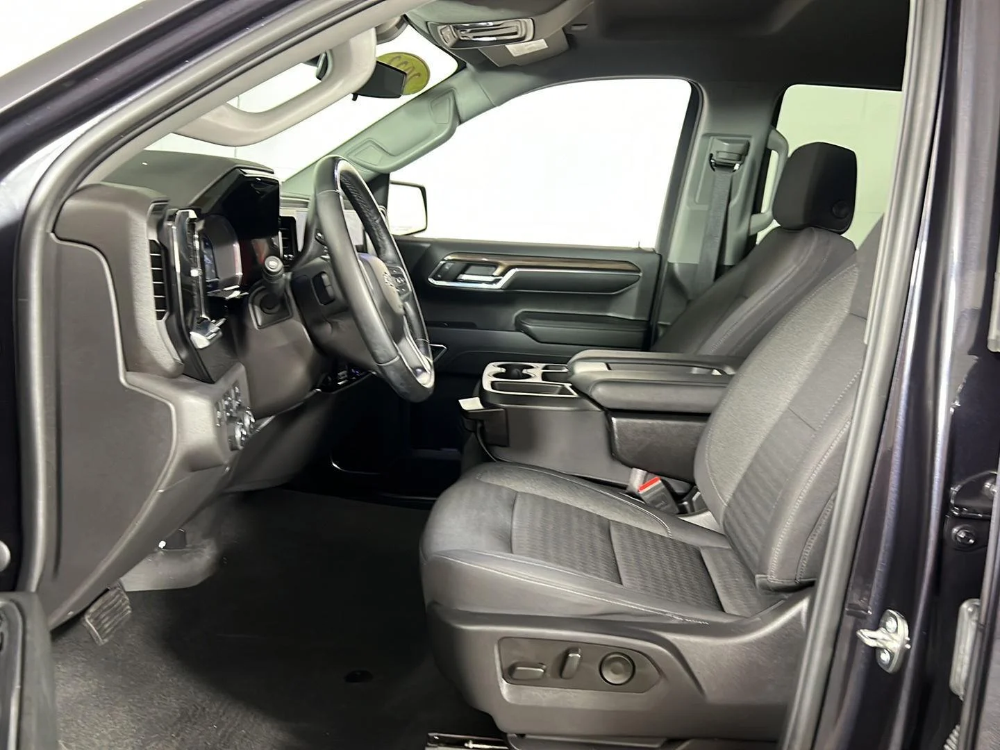 Used 2023 Dark Ash Metallic Chevrolet RST image 14