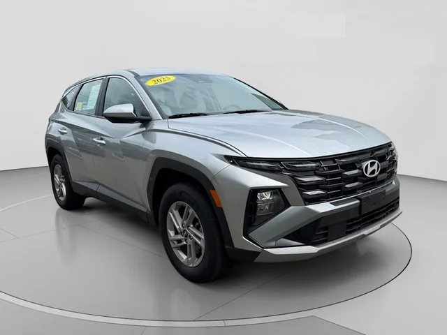 2025 Hyundai Tucson SE