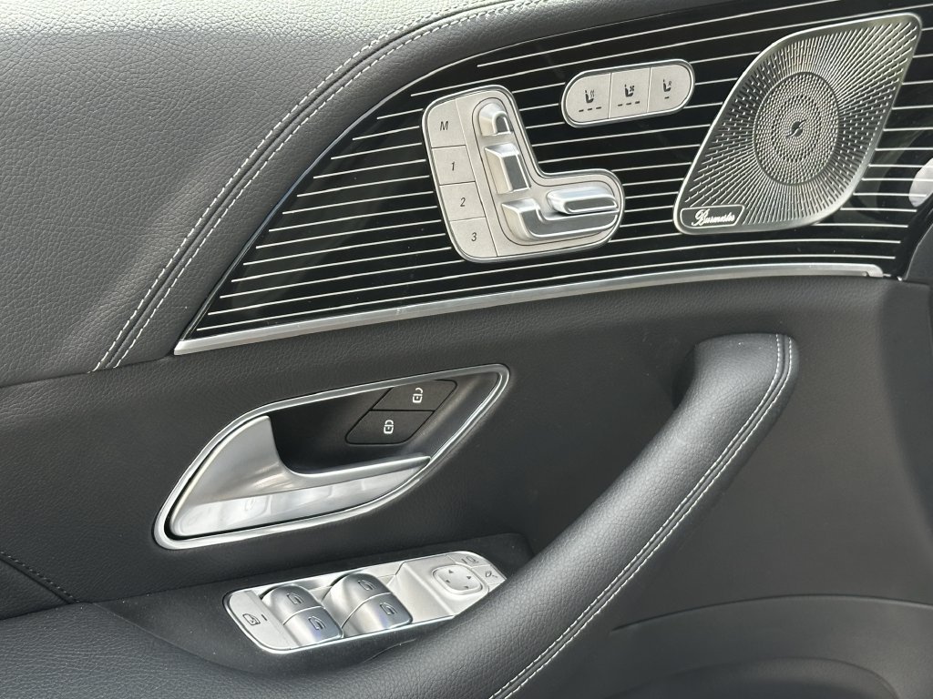 New 2026 Obsidian Black Metallic Mercedes-Benz GLE 450 image 49