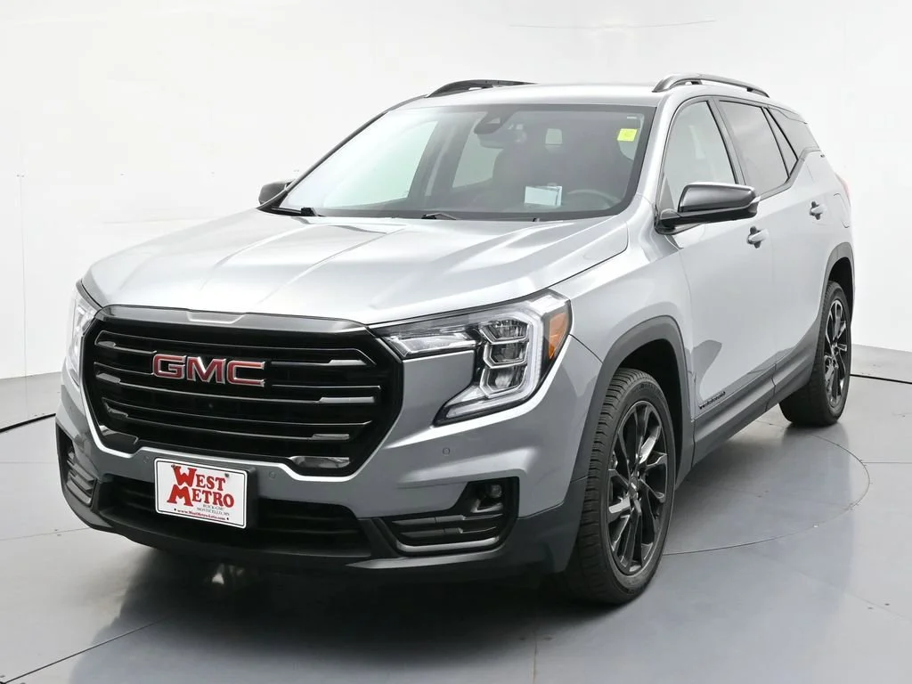 Used 2023 GMC Terrain SLT with VIN 3GKALVEG9PL147207 for sale in Monticello, Minnesota