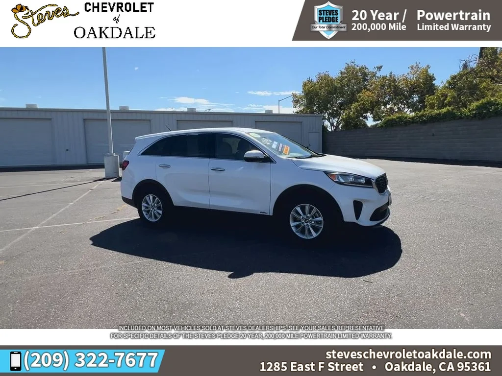 Used 2019 Kia Sorento LX with VIN 5XYPGDA57KG554967 for sale in Oakdale, CA