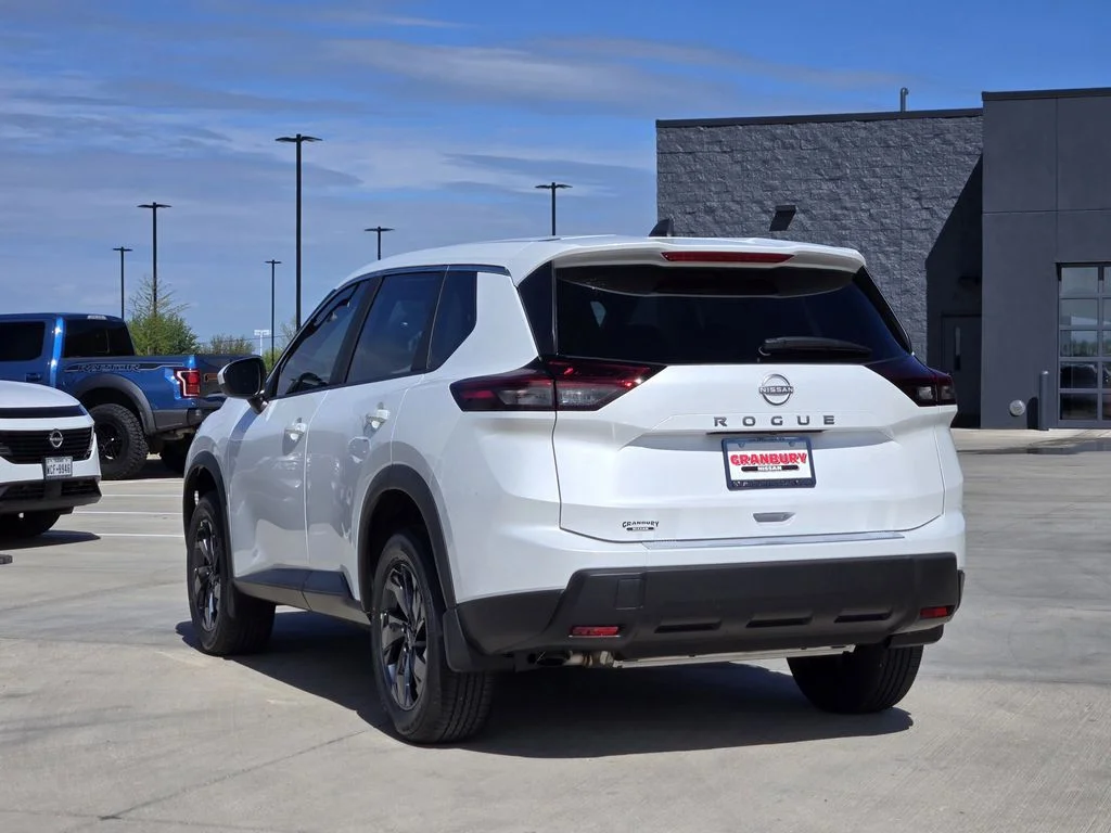 New 2026 Everest White Pearl TriCoat Nissan SV image 4