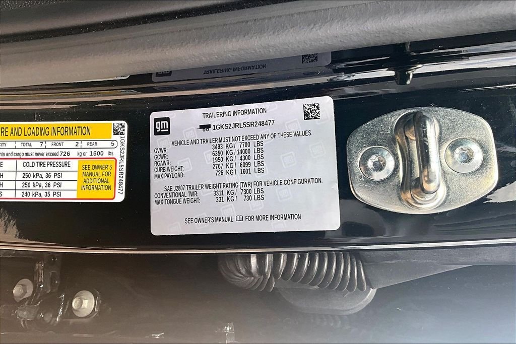 Used 2025 Black GMC Denali image 34