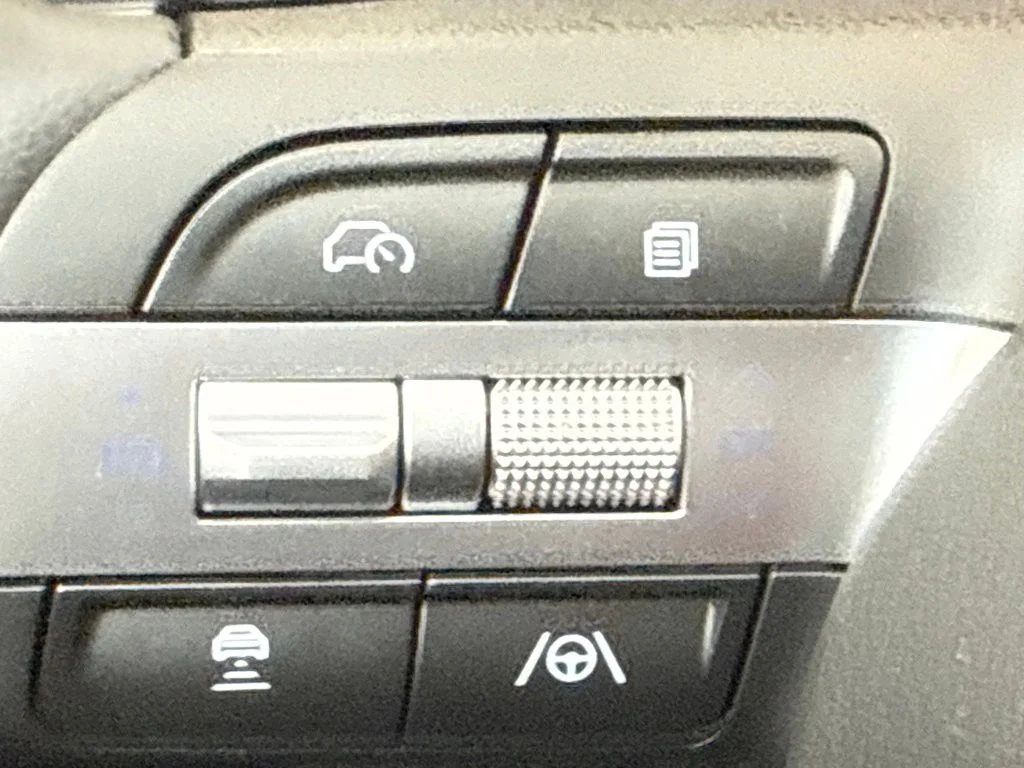 New 2026 Phantom Black Hyundai SE image 21