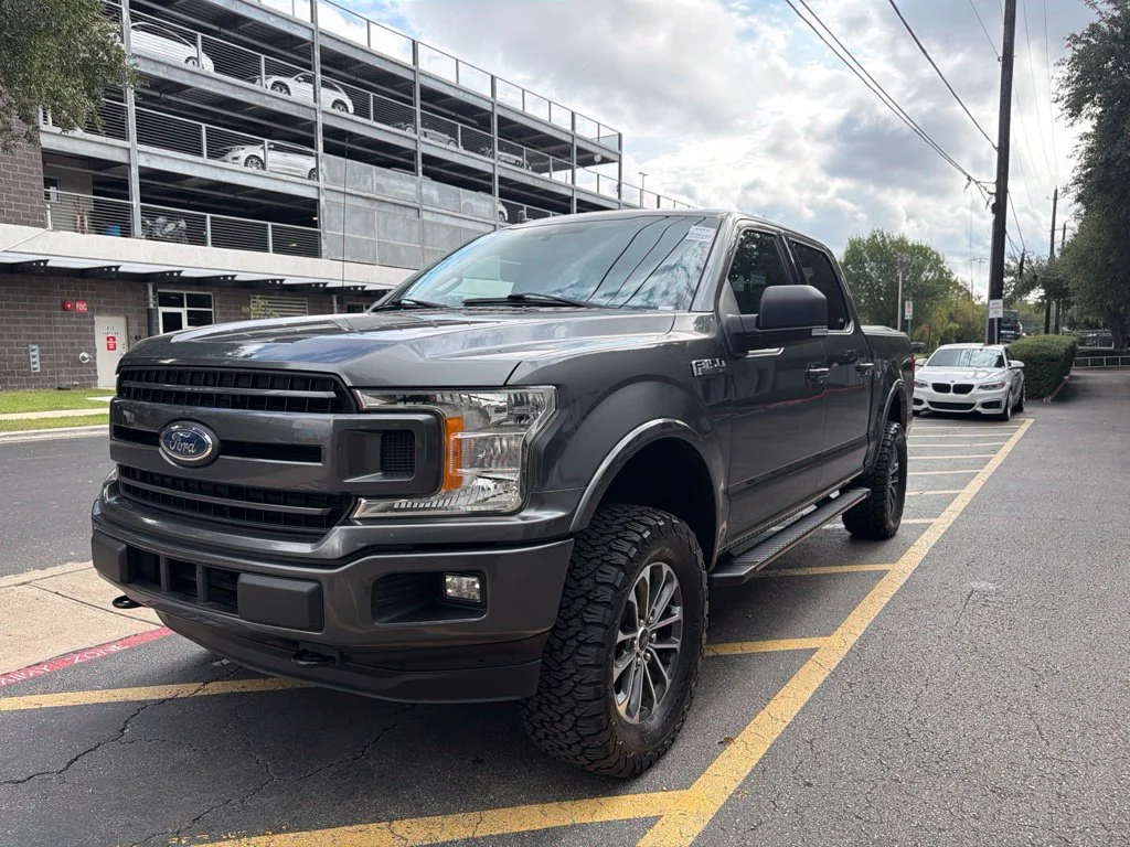 Used 2020 Gray Ford XLT image 3