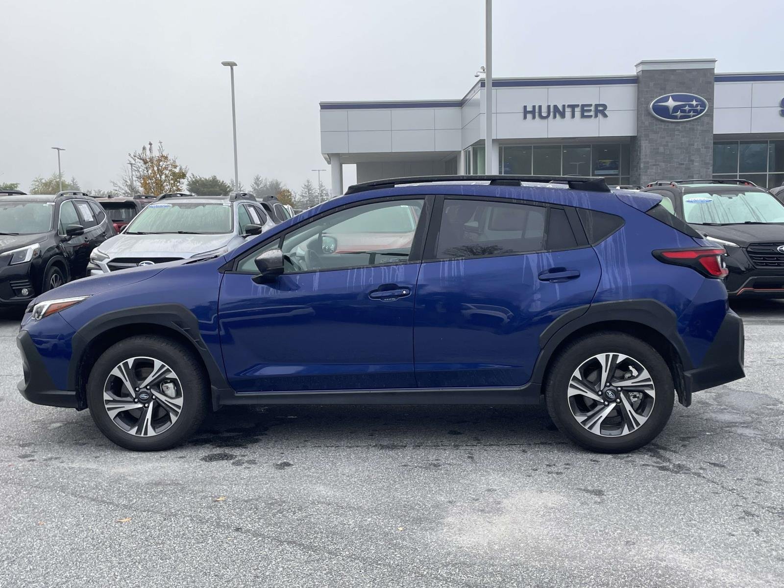 Used 2026 Sapphire Blue Pearl Subaru Premium image 24