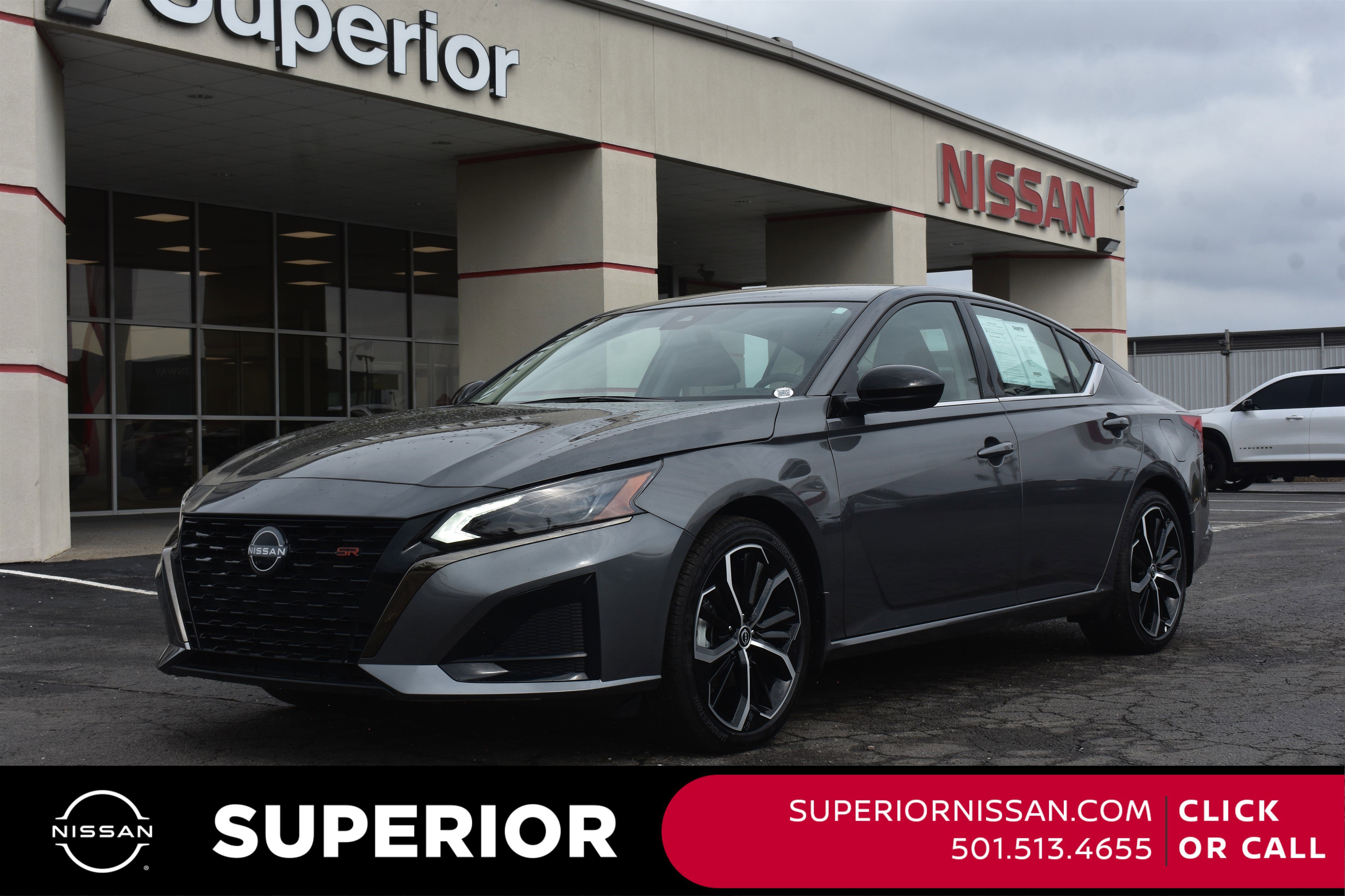 2025 Nissan Altima SR