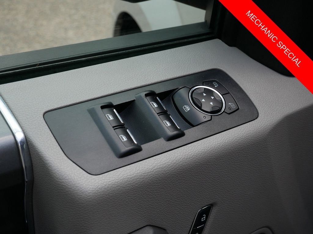 Used 2015 Silver Ford XLT image 15