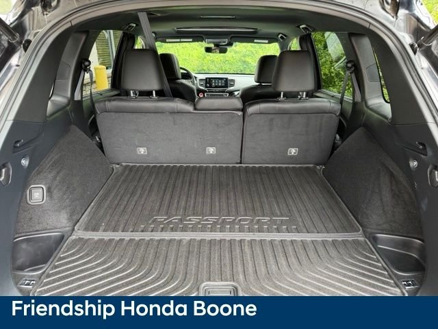 Used 2021 Purple Honda Elite image 43