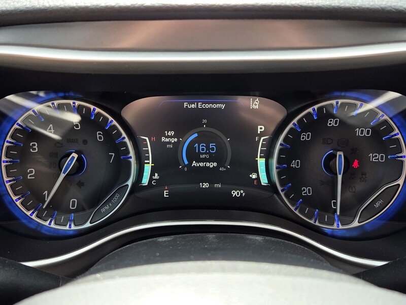 2026 Chrysler Pacifica Select - Photo 33