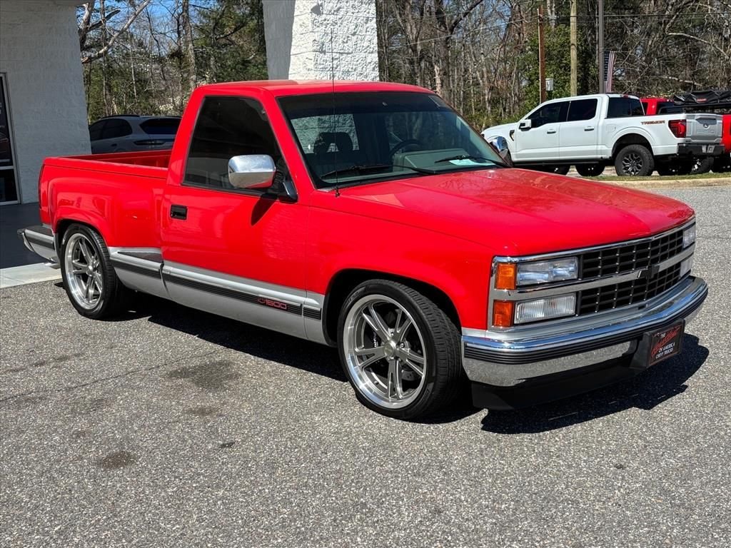 Used 1993 Red Chevrolet Base image 22