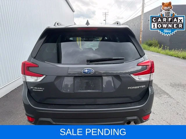 Used 2023 Magnetite Gray Metallic Subaru Premium image 9