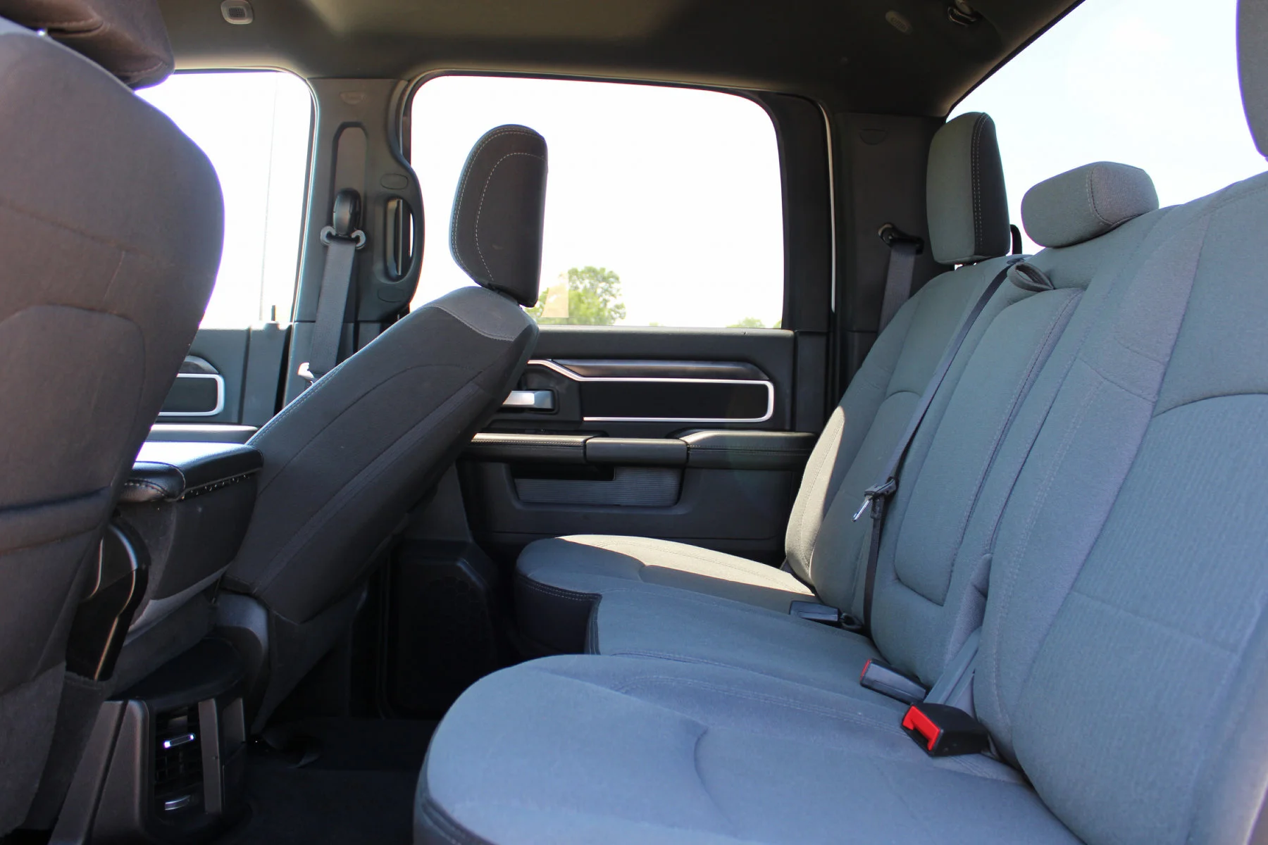 2024 RAM Ram 3500 Pickup Big Horn - Photo 26