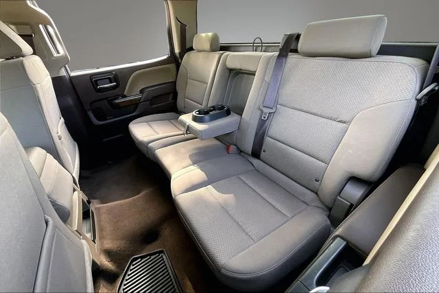 Used 2018 Beige Chevrolet LT image 22