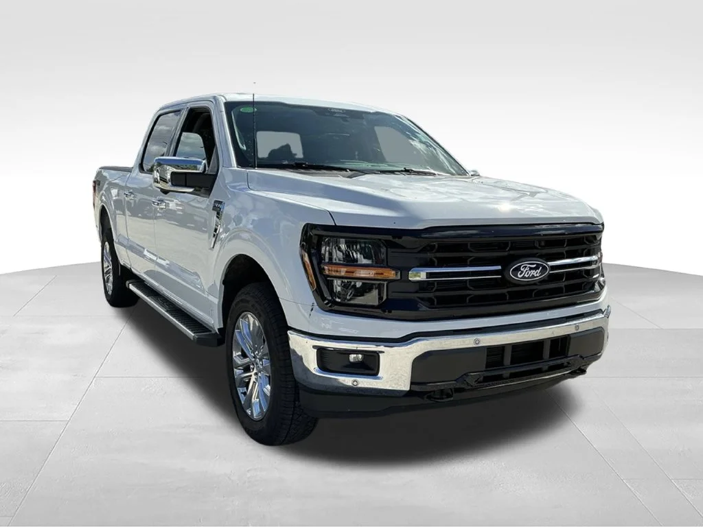Used 2026 White Ford XLT image 11