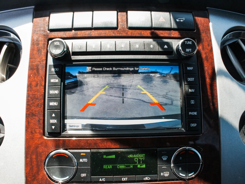 Used 2013 White Platinum Metallic Tri-Coat Ford King Ranch image 21
