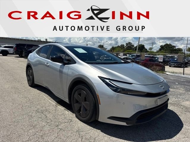 2025 Toyota Prius LE