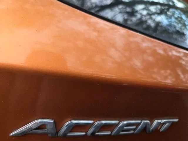 Used 2017 Orange Hyundai SE image 4